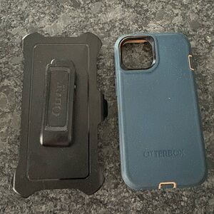 OtterBox Defender Series case for iPhone 13 or 14